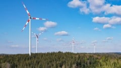 18 Windräder wären im Kobernaußerwald zur Genehmigung eingereicht – jetzt kommen vermutlich nur ...