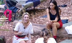 Ariel entwickelt sich im Dschungelcamp immer mehr zur Drama-Queen. An Tag vier zuckte die ...