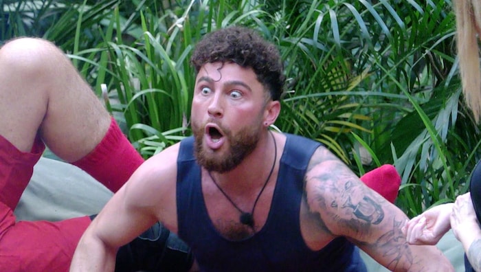 Umut hielt es nicht mehr aus – er konfrontierte Ariel mit einem angeblichen Liebes-Deal.