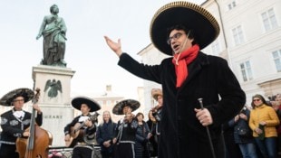 Rolando Villazón bei seiner mittlerweile traditionellen mexikanischen Geburtstags-Serenade für ...