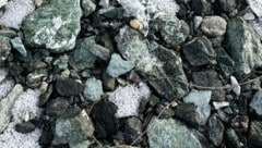 Das Thema Asbest sorgt für politischen Schlagabtausch.