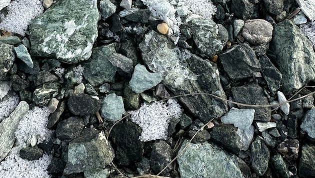 Das Thema Asbest sorgt für politischen Schlagabtausch.