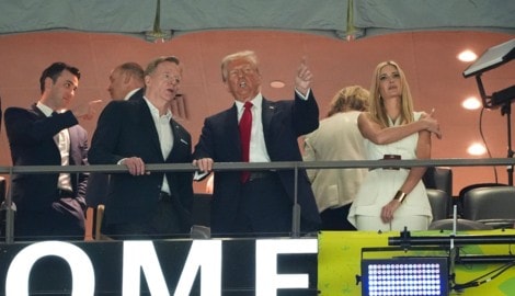 Als 2025 Kendrick Lamar und SZA in der Halftime-Show performten, war Trump zu Gast beim ...