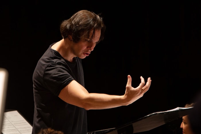 Dirigent Teodor Currentzis wurde nach seinem ersten Auftritt an der Griechischen Nationaloper in ...