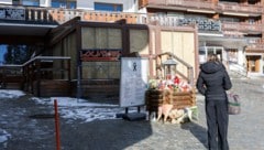 Nach dem Brand in Crans-Montagna laufen weiterhin die Ermittlungen.