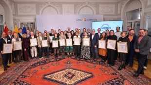 Auszeichnung der Lehrbetriebe am Montagabend im Spiegelsaal der Landesregierung.