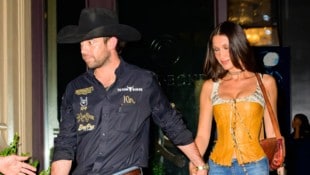 Bella Hadid und ihr Cowboy Adan Banuelos haben sich nach zwei Jahren Beziehung getrennt.