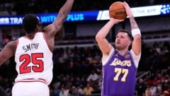 Luka Doncic (re.) spielt groß auf.