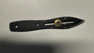 Das Wurfmesser wurde bei dem Mann sichergestellt.