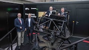 Eröffnung des Forschungszentrums (v. l.): Arno Eichberger (TU Graz), Severin Stadler (Magna), ...