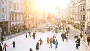 Gratis-Eislaufen an Wochentagen bis 15. Februar: Für Familien eine tolle Gelegenheit!