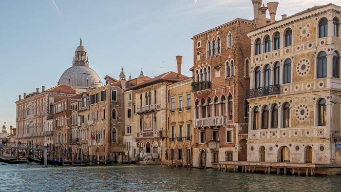 Laut dem italienischen Innenministerium waren über 104 Millionen internationale Gäste im Jahr ...