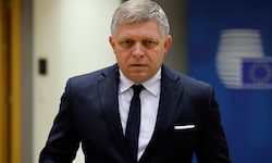 Ministerpräsident Robert Fico will sich beim Vorgehen gegen das Importverbot von russischem ...
