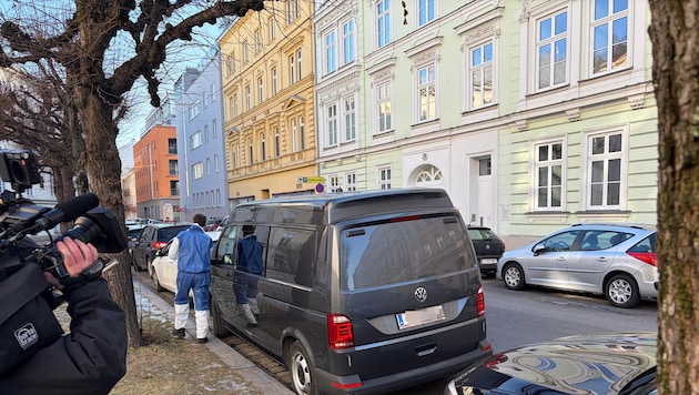 Tagelang werkten Spurensicherer – alle bisher ausgewerteten Spuren gehören zum Opfer.