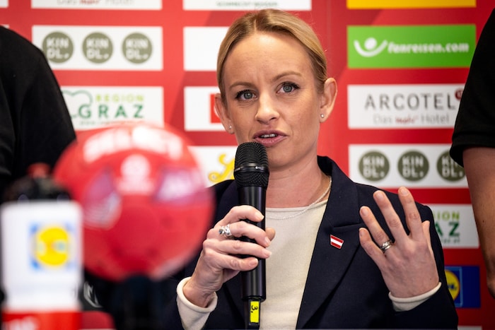 Sport-Staatssekretärin Michaela Schmidt findet klare Worte.