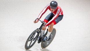 Alleine auf der Bahn: Bahnrad-Ass Max Schmidbauer. 