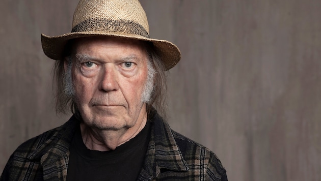 „Amazon gehört Jeff Bezos, einem milliardenschweren Unterstützer des Präsidenten“, schrieb Young ...