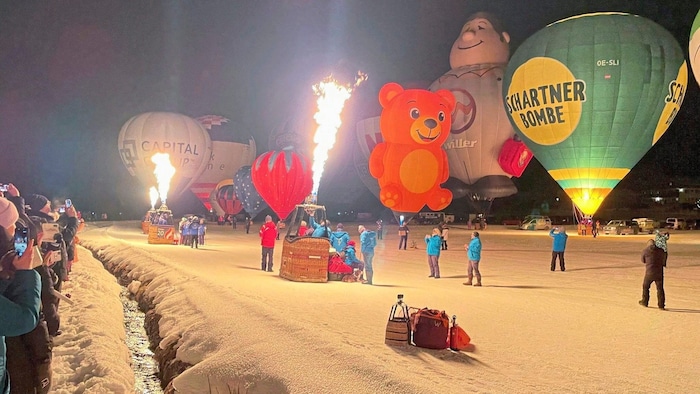 Am Abend vor dem Abenteuer fand ein Ballonfest statt.