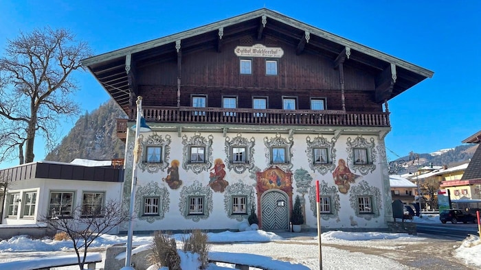 Das historische Gasthaus in Walchsee: Der Ort lockt das ganze Jahr Besucher an.