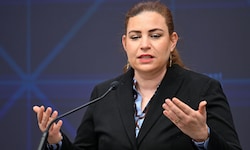 Nina Tomaselli (Grüne) sieht in der Ladung von Altkanzler Sebastian Kurz keinen Mehrwert für den ...
