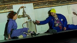 „Zu ebener Erd“ herrscht Armut: Stefanie Dvorak und Gunter Eckes