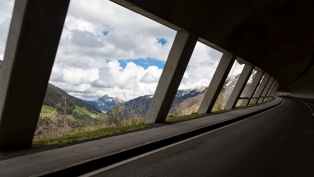 Hier in der Hahnenköpfle-Galerie gilt die 50er-Zone.