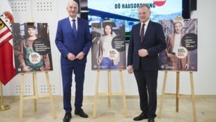 LH Thomas Stelzer (re.) und Landesrat Christian Dörfel präsentierten am Mittwoch die Kampagne ...