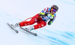 Nina Ortlieb fuhr im ersten Training zur Bestzeit.