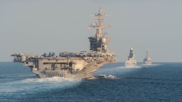 US-Präsident Donald Trump hat das Ultimatum zur Öffnung der Straße von Hormuz (Bild) verlängert. ...