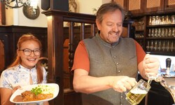 Vor allem in der Küche und im Service sind ausländische Mitarbeiter gefragt – auch beim ...