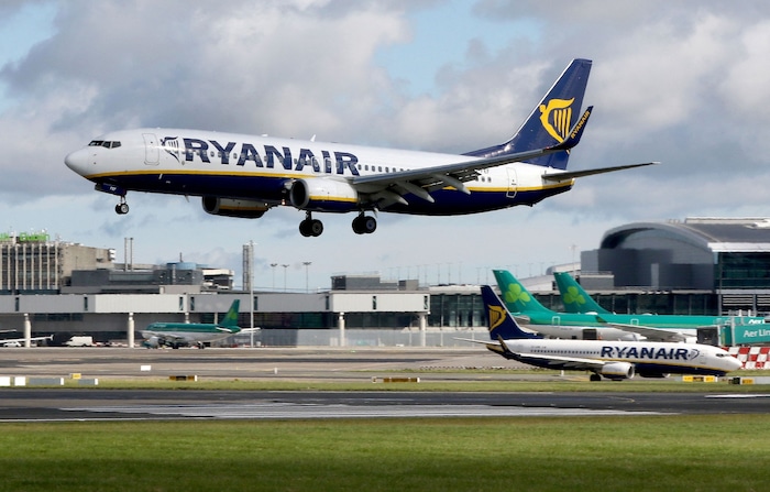 Ryanair wird heuer ab Österreich 83 Ziele anfliegen, neun weniger als noch 2025.