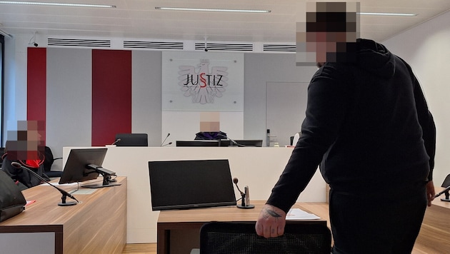 Der 18-Jährige gibt beim Prozess zu, aggressiv gewesen zu sein. „Ich habe mir Sorgen um meine ...