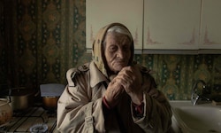 Jewgenia Jeromina (89) in ihrer Wohnung in Kiew