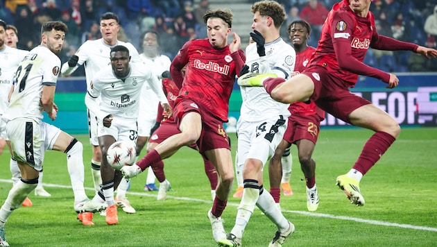 Schuster (M.) freut sich auf die Partie.