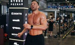Fitnesstrainer und Athlet Florian Winter absolvierte sein erstes Hyrox-Rennen 2024 in Posen ...