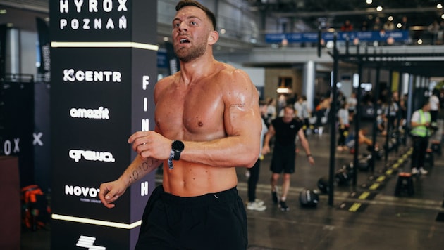 Fitnesstrainer und Athlet Florian Winter absolvierte sein erstes Hyrox-Rennen 2024 in Posen ...