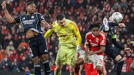Torhüter Anatoliy Trubin traf in Minute 98 zum entscheidendem 4:2 für Benfica.