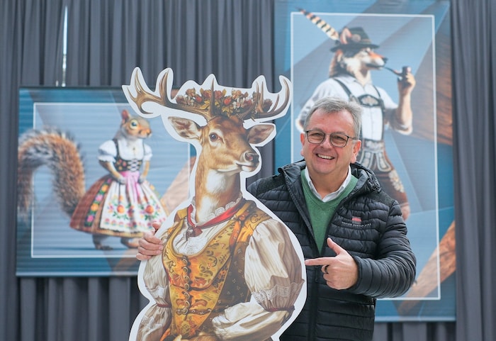 Thomas Ziegler (Design Center) inspizierte die Vorbereitungen.