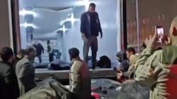 Leichensäcke in Teheran: Das iranische Regime hat die Proteste blutig unterdrückt, die ...