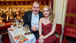 Jacqueline und Gatte Leo Lugner beim Opernball 2025 
