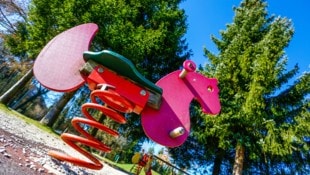 Öko-Alarm: Nächster Asbest-Fund auf einem burgenländischen Spielplatz ...