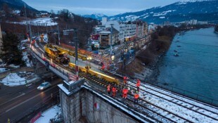Nach 23 Tagen wird die Sperre der Weststrecke in Innsbruck planmäßig beendet.