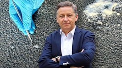 Nach Angaben der Grünen (im Bild Kontrollsprecher Lambert Schönleitner) wenden sich immer mehr ...