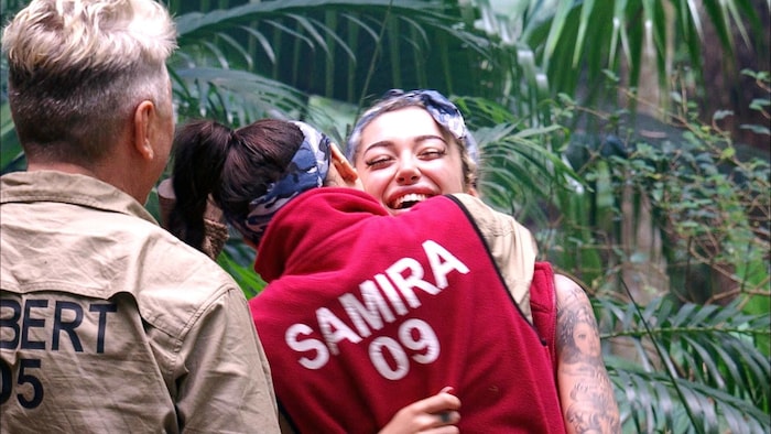 Die Freude bei Ariel war nach dem Erfolg bei der Dschungelprüfung groß.