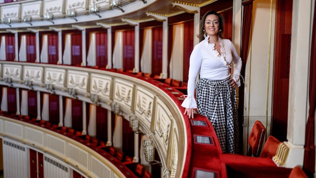 Die Wiener Staatsoper ist ihr Terrain – zumindest beim berühmtesten Ball des Landes: ...