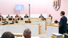 Der Vorarlberger Landtag stimmte im April 2000 dem Verzicht auf das Heimfallsrecht an bestimmten ...