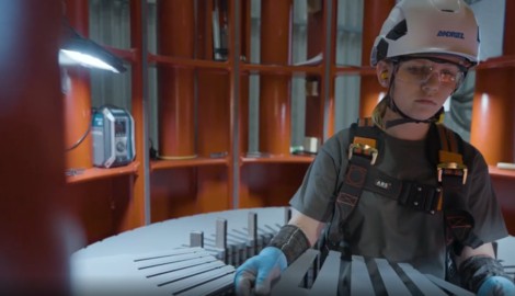 Der Konzern entwickelt und baut Großanlagen.