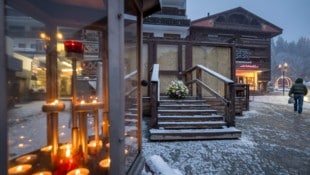 Bei dem Brand in einer Bar in Crans-Montana kamen 40 Menschen ums Leben.