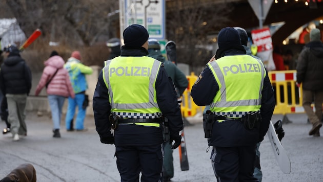 Täglich waren zwischen 200 und 250 Beamte der steirischen Polizei in Schladming im Einsatz.