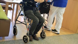 Ohne Pfleger geht bei der Gesundheit nichts. Doch diese bleiben nicht lange in ihrem Beruf.